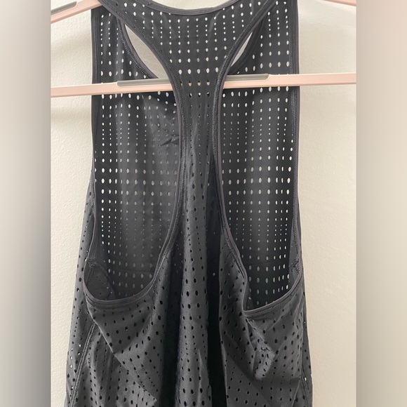 Athleta razorback high neck black workout tank - xs - Picture 6 of 8